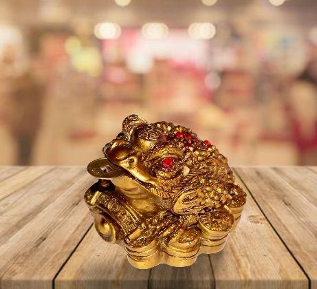 Vastu / Feng Shui / Three Legged Frog With Coin For Health, Wealth And Happiness | Decorative Showpiece for Home d�cor - 7 cm